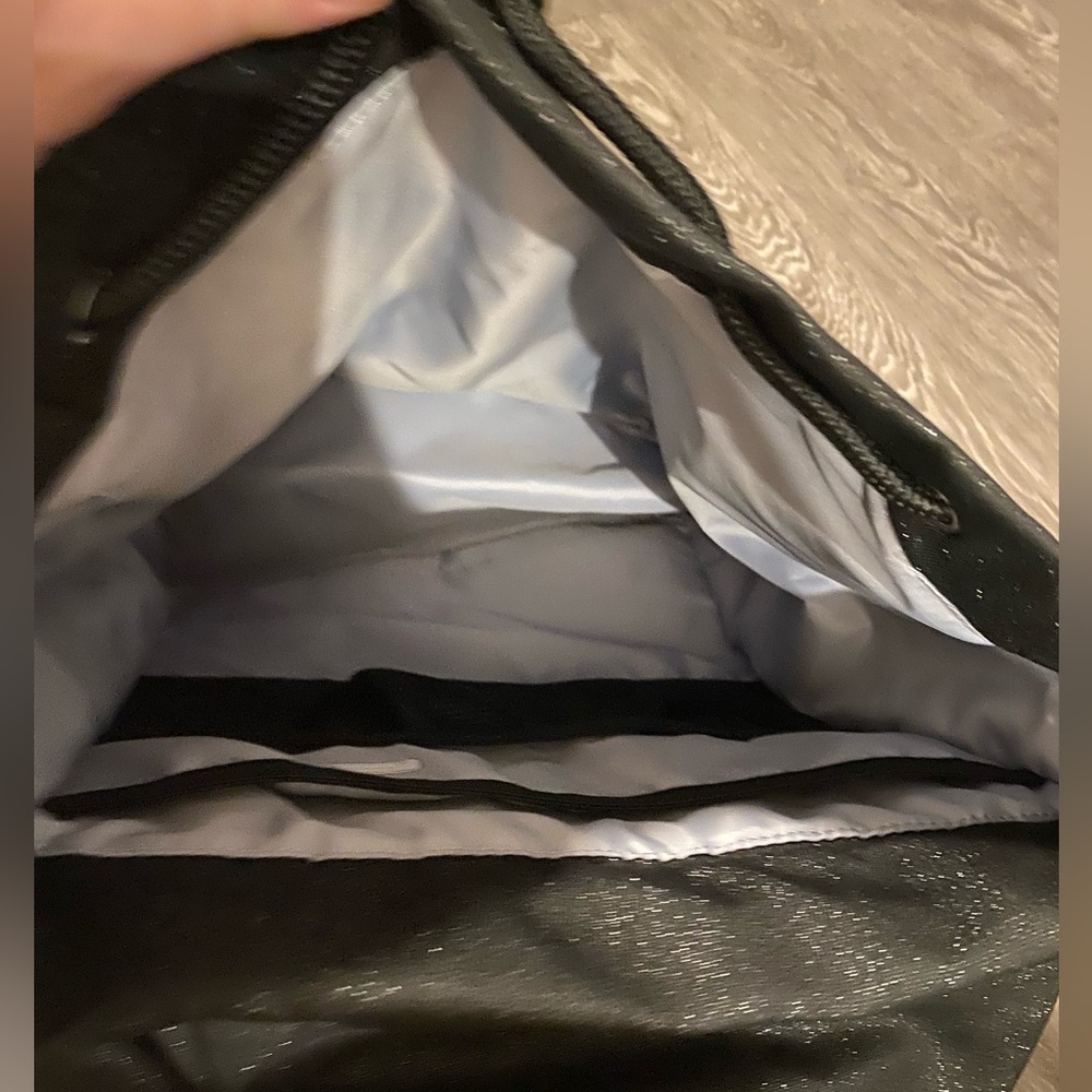 Backpack - Picture 3 of 4